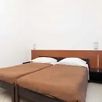 Homes In - Istrien 11906 Δωμάτια σε οικογενειακή κατοικία Ουμάγκ